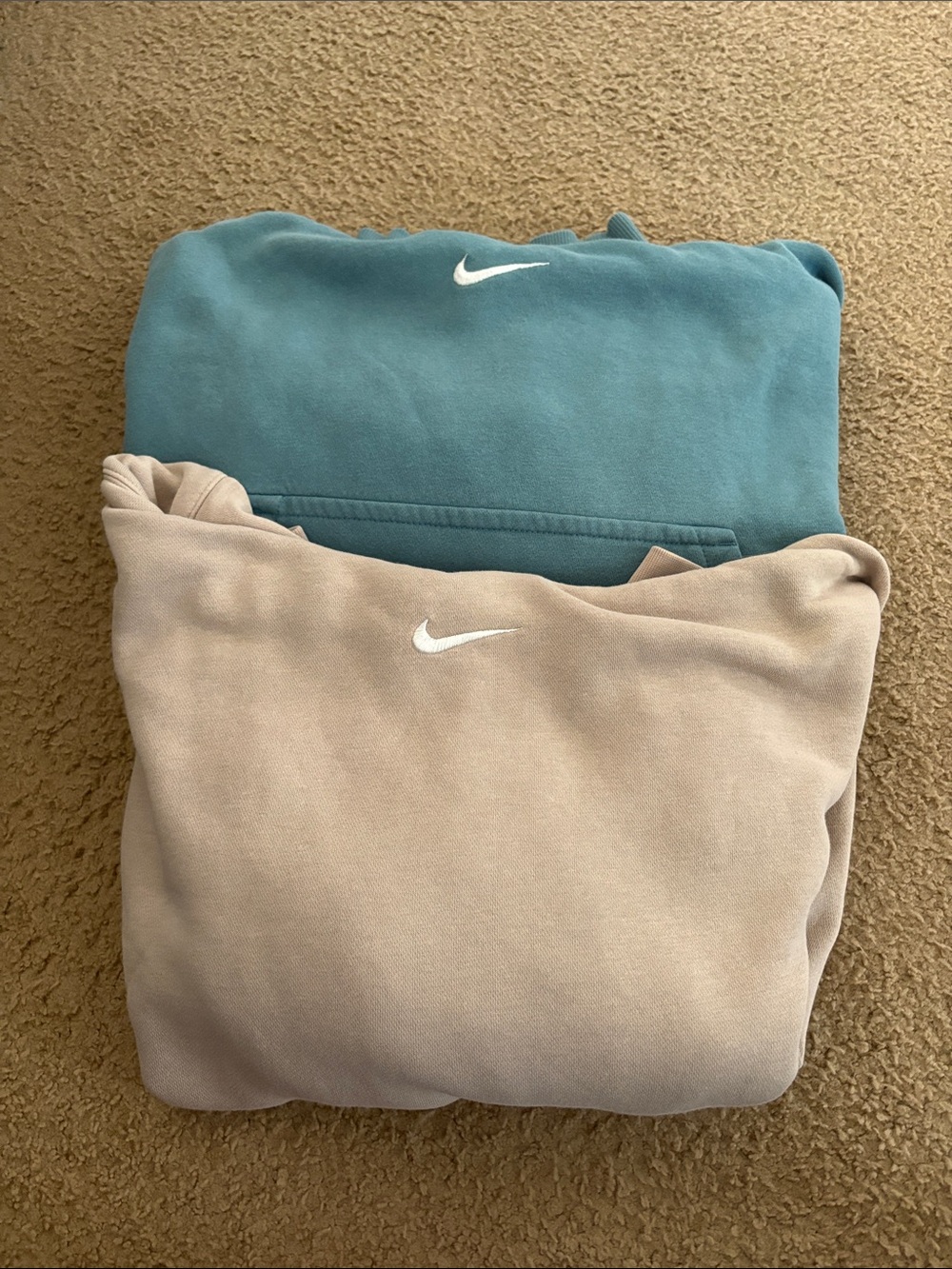 Nike unisex Crewneck Sweatshirts - Teal & Beige